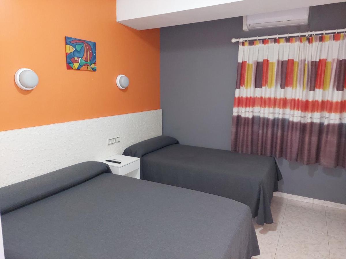 Hotel Cervantes Mahora Kültér fotó