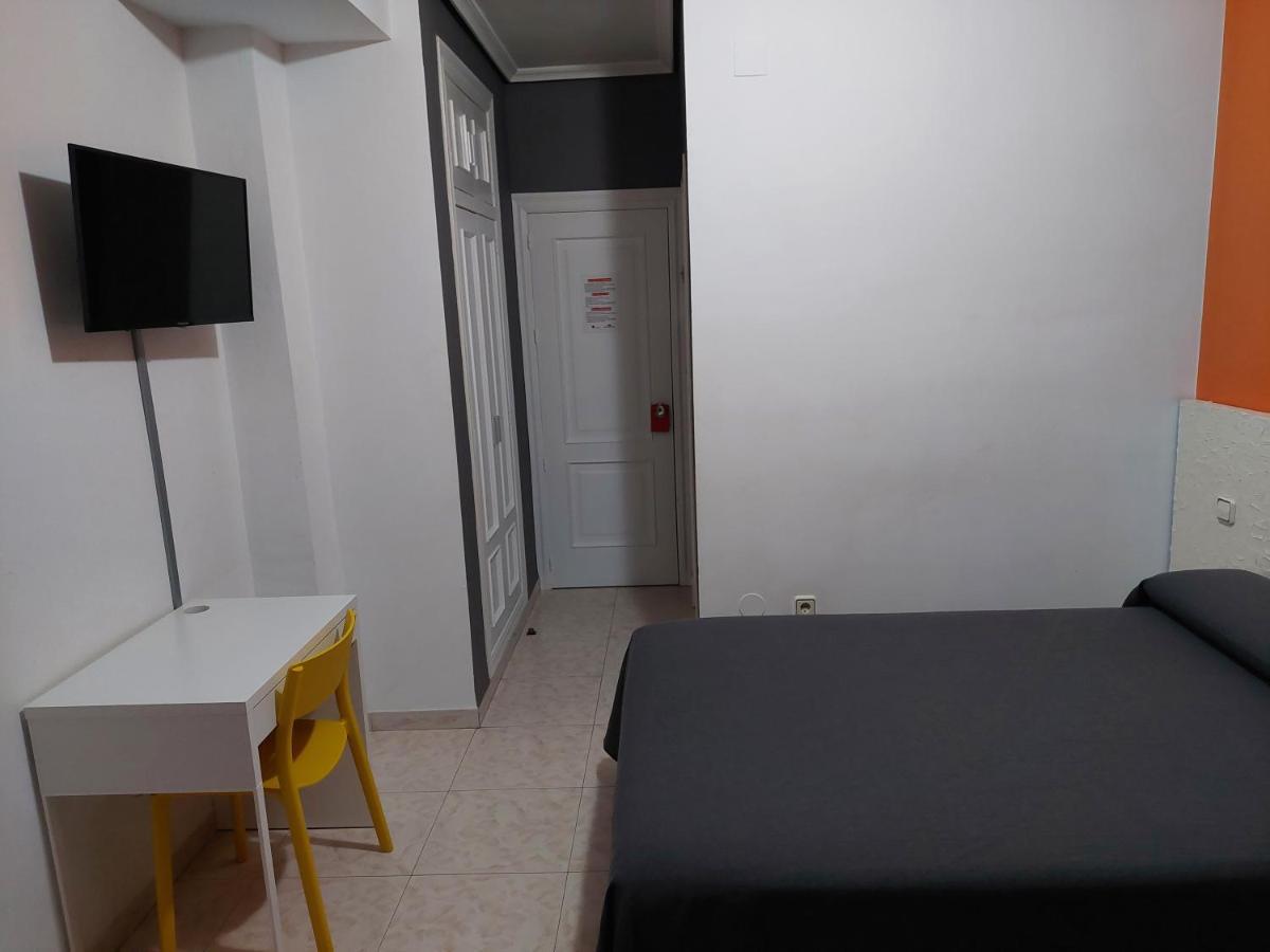 Hotel Cervantes Mahora Kültér fotó