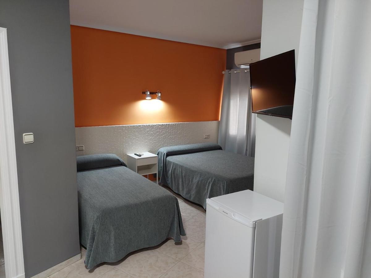 Hotel Cervantes Mahora Kültér fotó