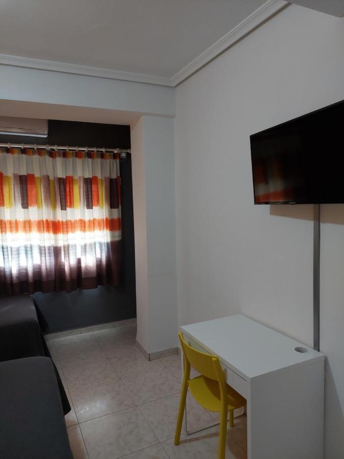 Hotel Cervantes Mahora Kültér fotó