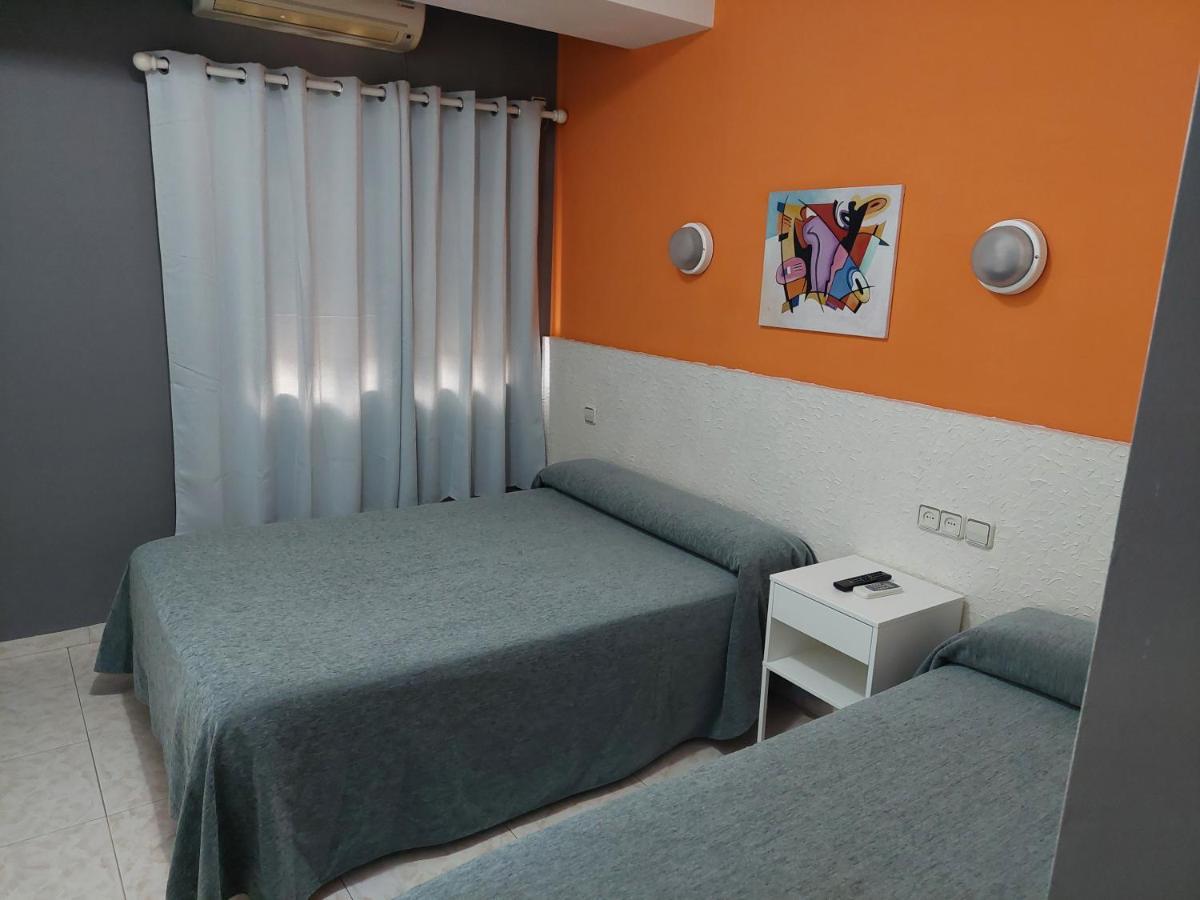 Hotel Cervantes Mahora Kültér fotó