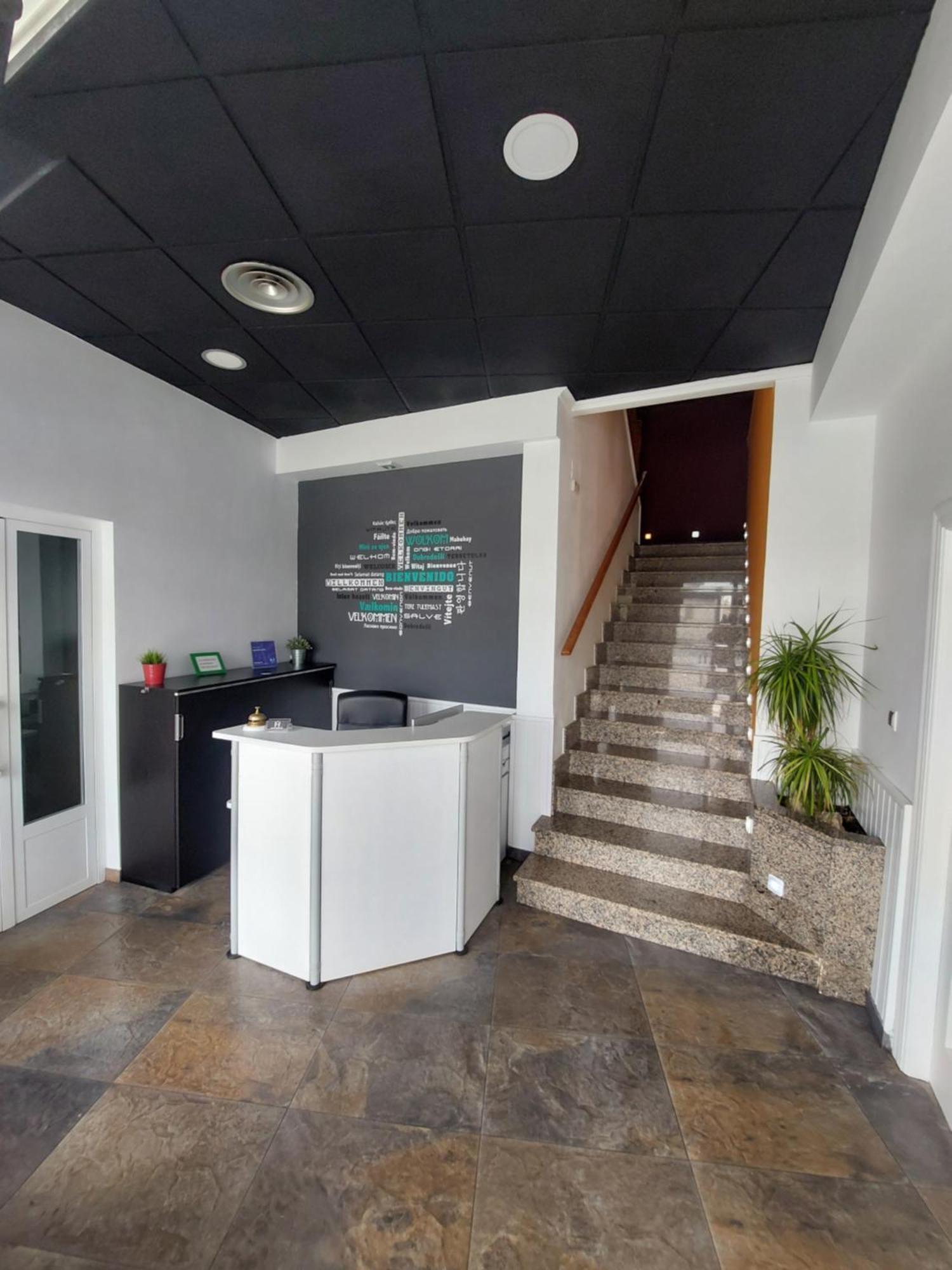 Hotel Cervantes Mahora Kültér fotó